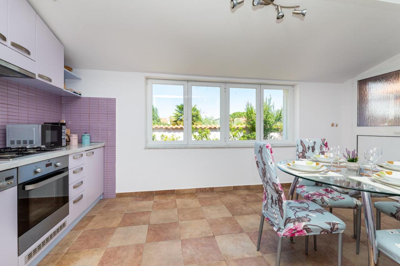 Malinsummer Apartments Малинска Екстериор снимка
